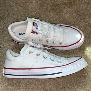 women’s converse size 6